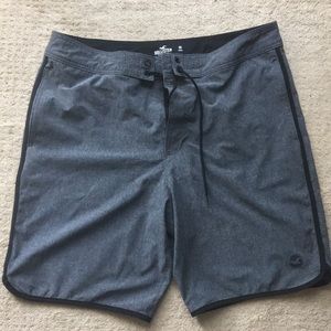 Size 36 Hollister board shorts